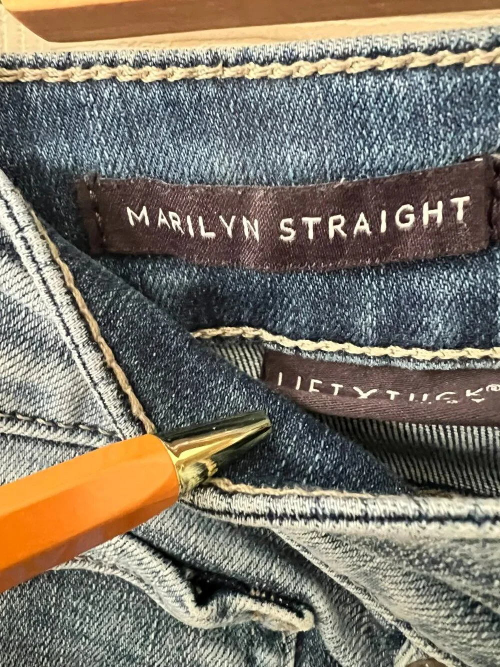 NYDJ Straight Leg Jeans in Light Wash Blue - Picture 7 of 12
